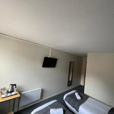 호텔 Cit'hotel Le Welcome 3*